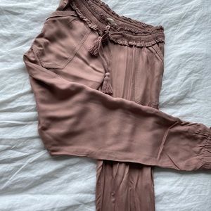Jolt blush jogger pants